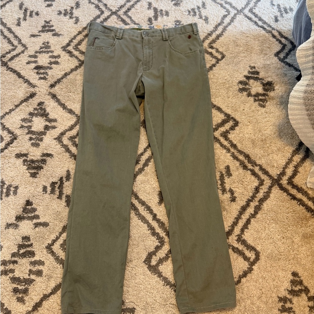 Men's Olive Chinos